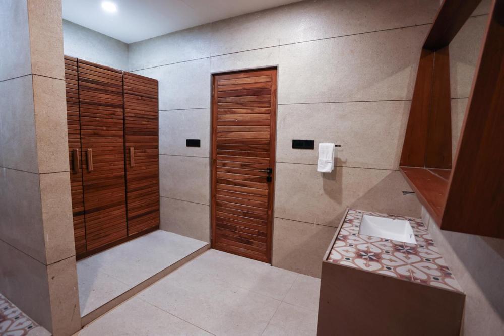 Le Casa Lion Resort A Premium Resort In ชาซันเกอร์ ภายนอก รูปภาพ