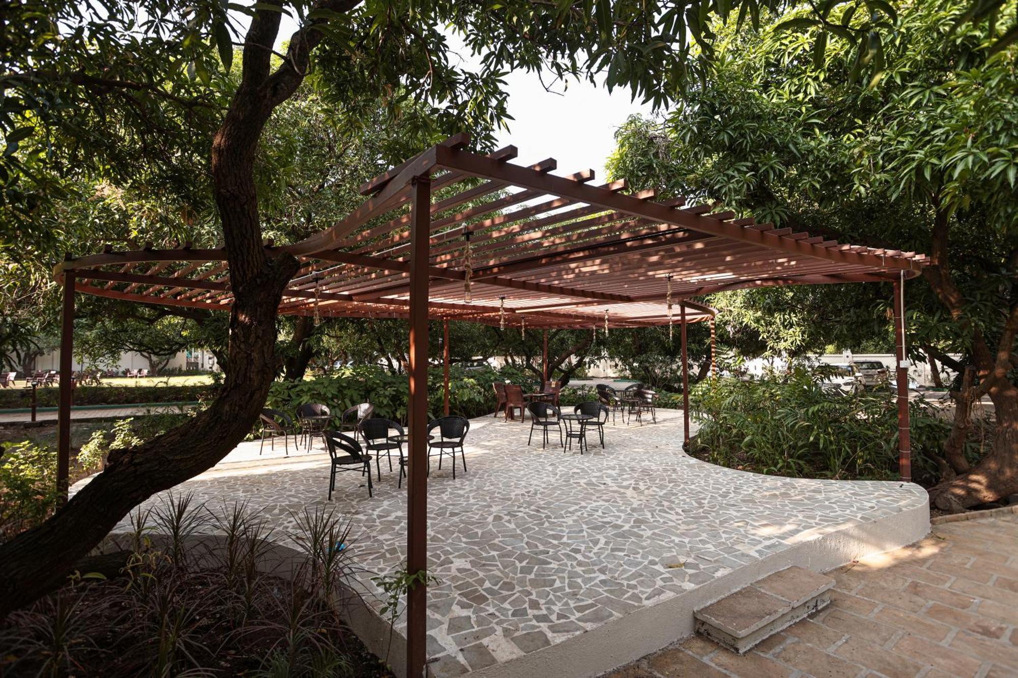 Le Casa Lion Resort A Premium Resort In ชาซันเกอร์ ภายนอก รูปภาพ