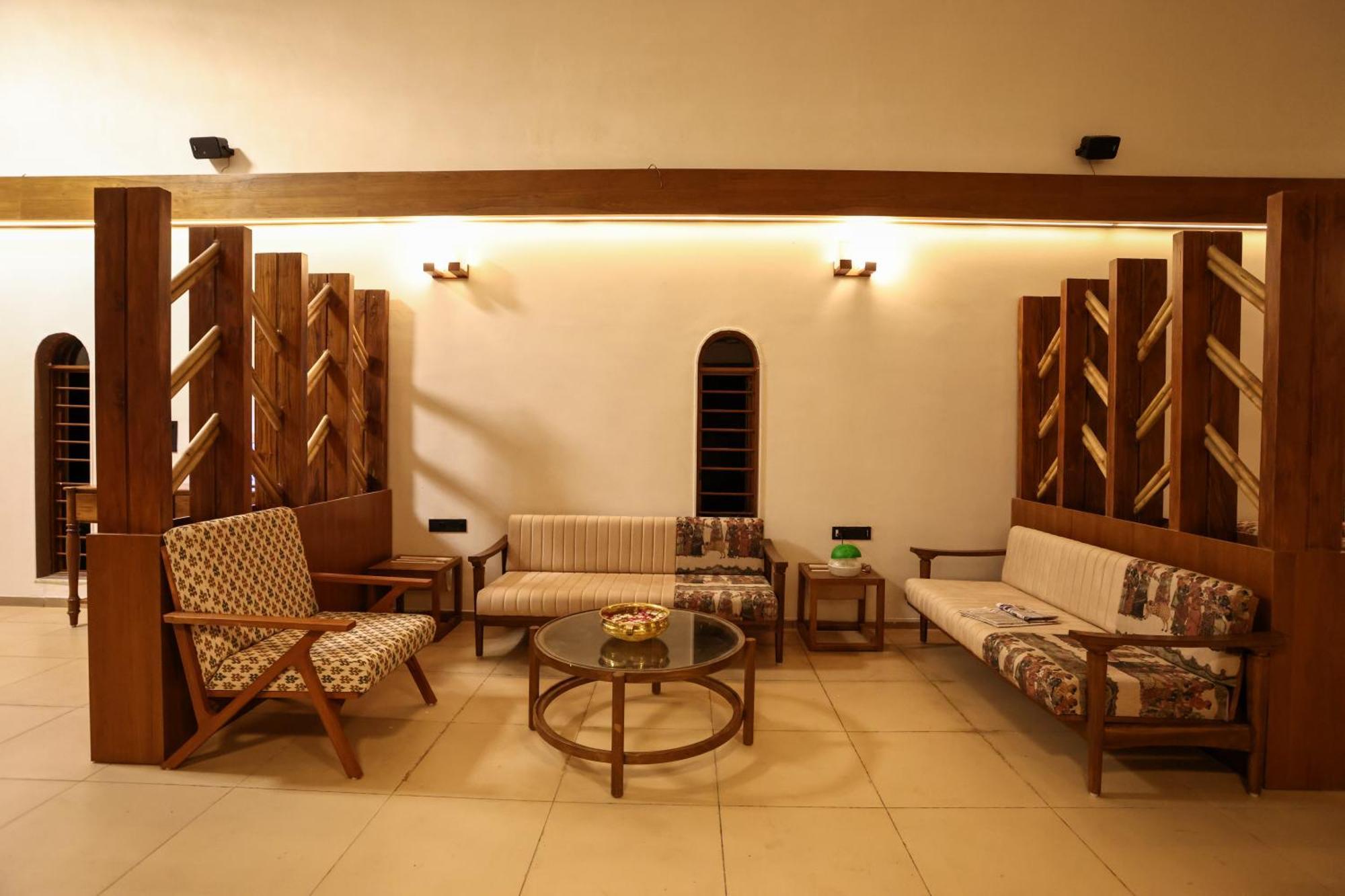 Le Casa Lion Resort A Premium Resort In ชาซันเกอร์ ภายนอก รูปภาพ